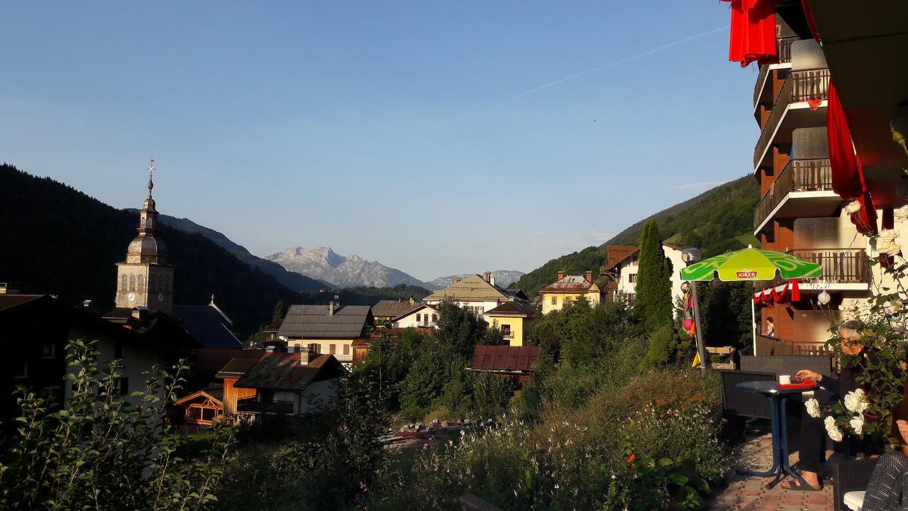 Village Vacances Le Savoy Le Grand-Bornand Buitenkant foto